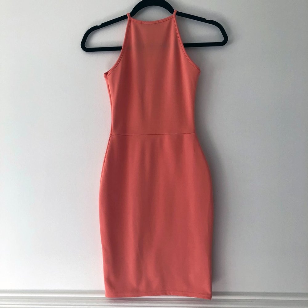 NWOT Missguided Bright Coral Halter Bodycon Mini Dress | Size 1 - Picture 3 of 8